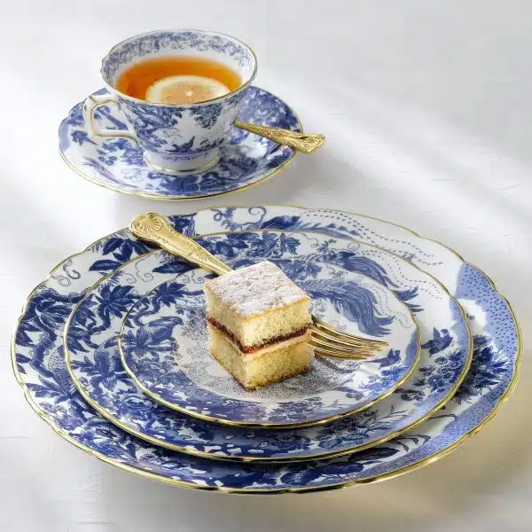 Aves - Blue Dinnerware Collection