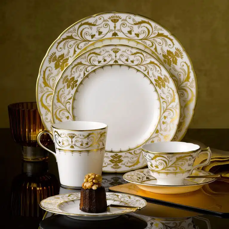 Darley Abbey White Dinnerware Collection