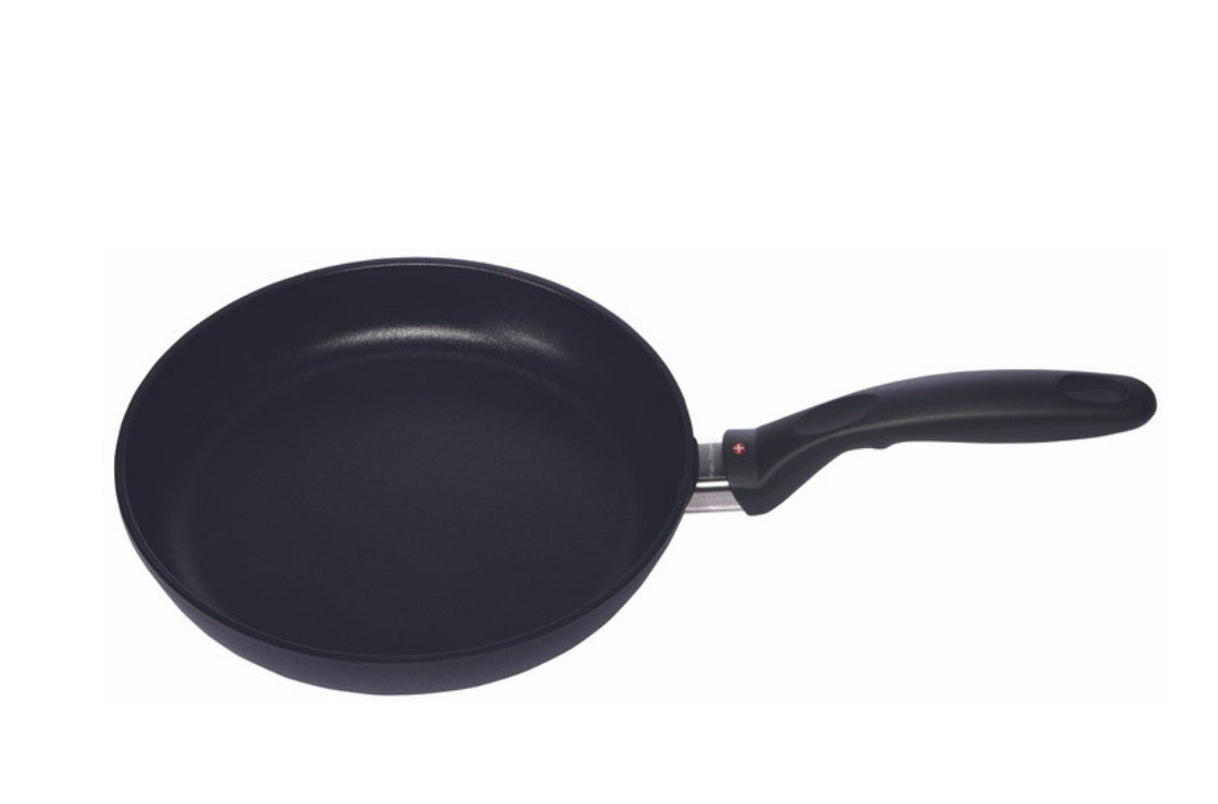 Swiss Diamond | XD Induction Fry Pan with Lid - 8