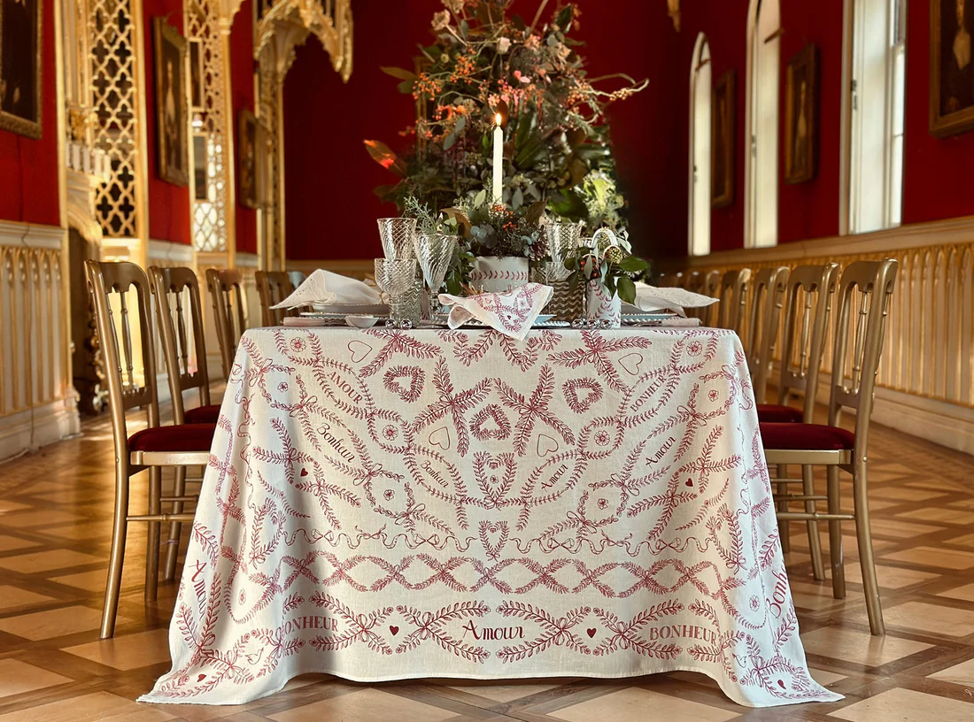 Amour Bonheur Table Linen Collection