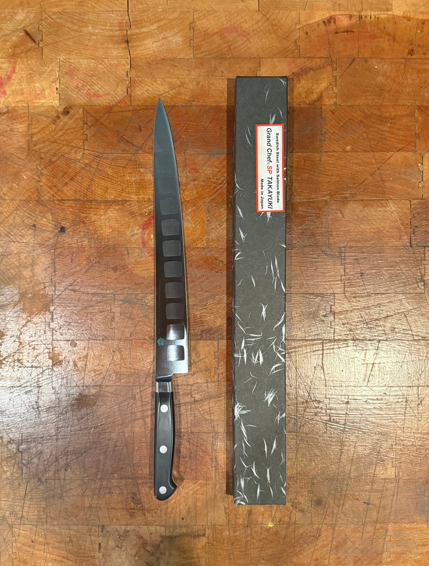 Sakai Takayuki Grand Chef 270mm Sujihiki - Salmon Blade