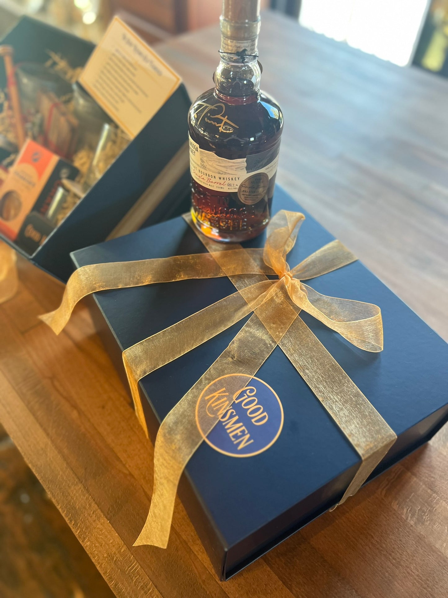 Old Fashioned Gift Box 2024