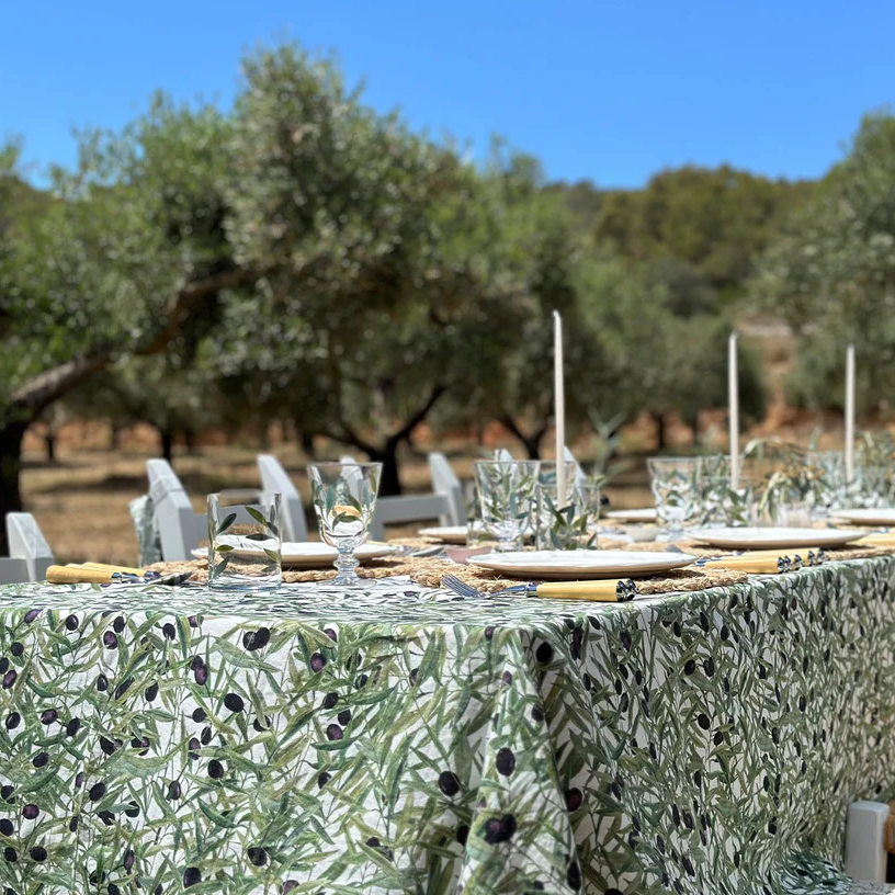 L'Olivier Table Linen Collection
