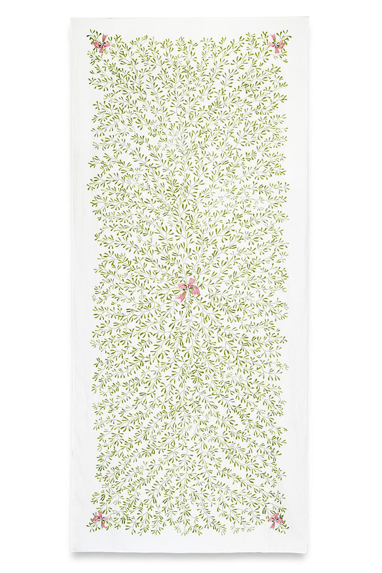 "MIstletoe Kiss" Linen Tablecloth