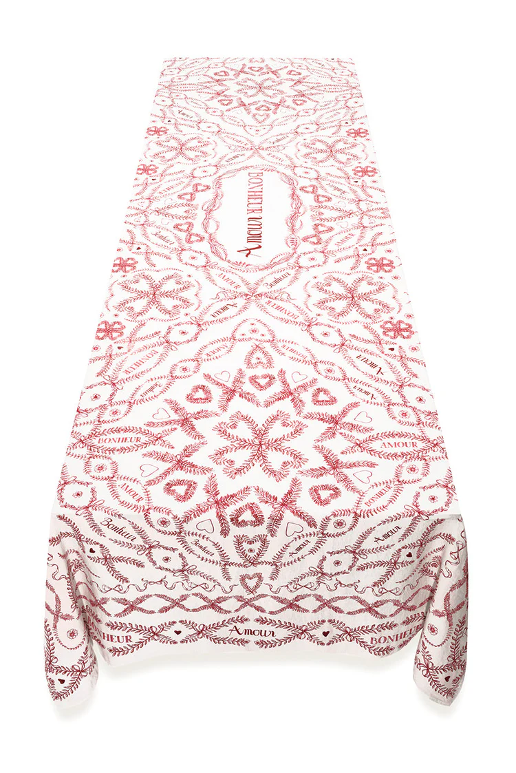 Amour Bonheur Table Linen Collection