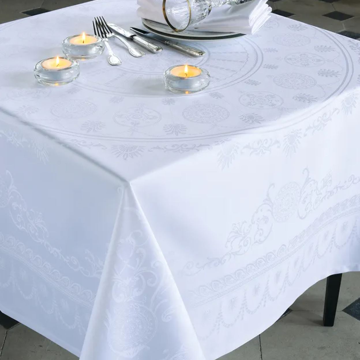 Tablecloth - Eloise Diamant