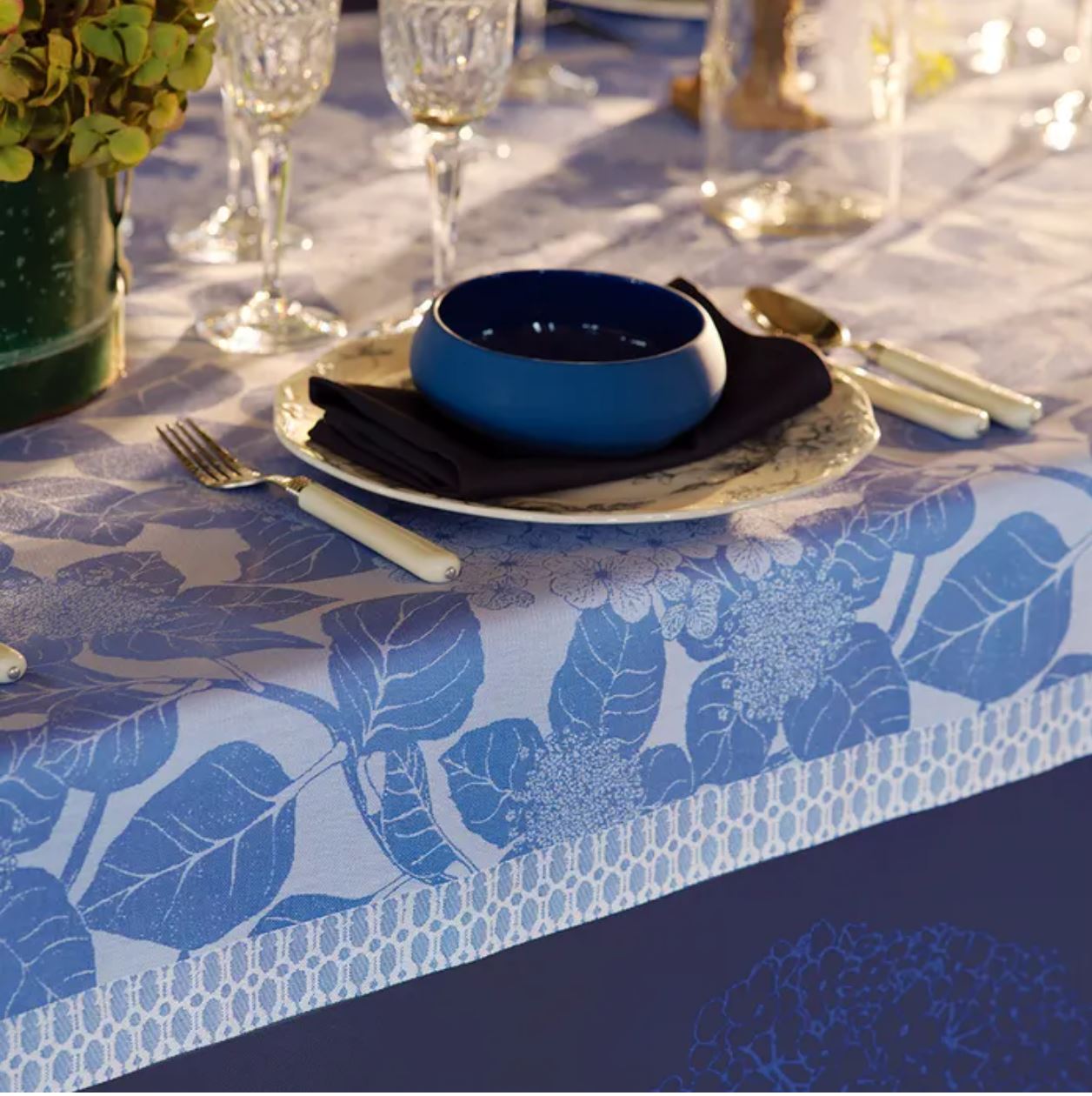 Tablecloth Hortensias Bleu