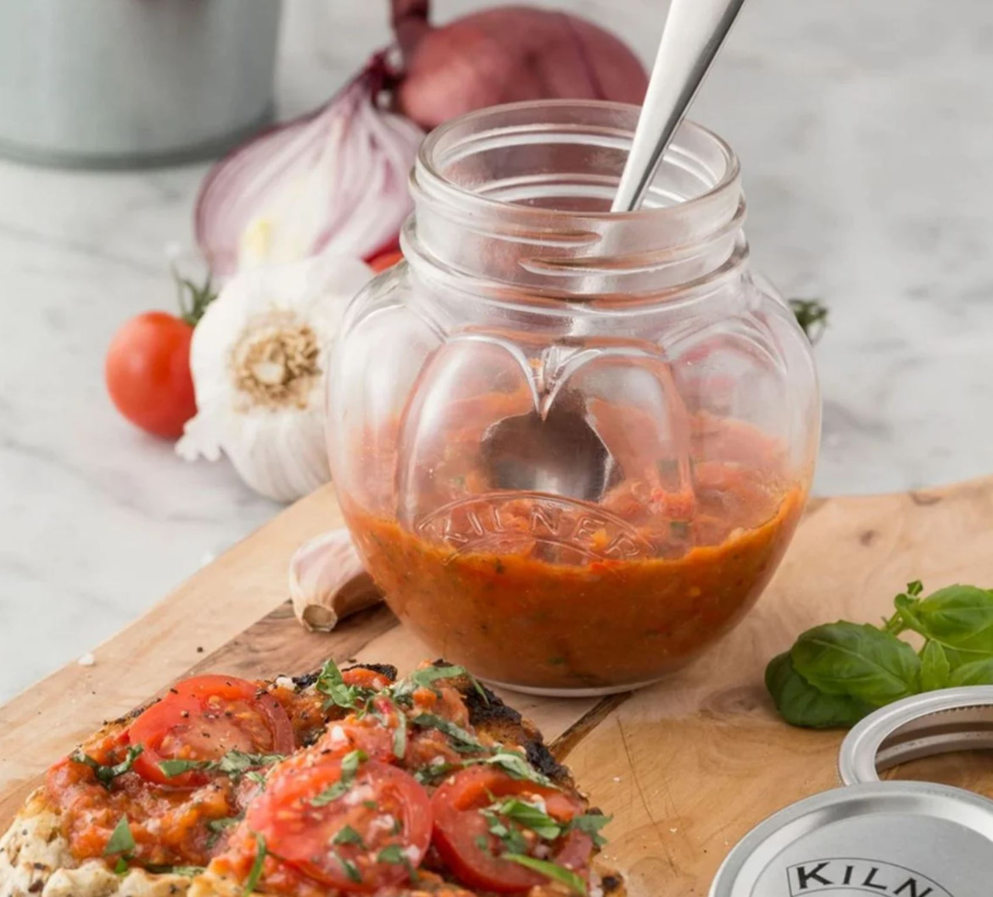 Kilner 13.5 oz Tomato Fruit Jar